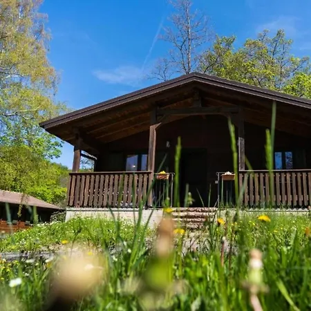 Villaggio Anemone - Castagno 別荘