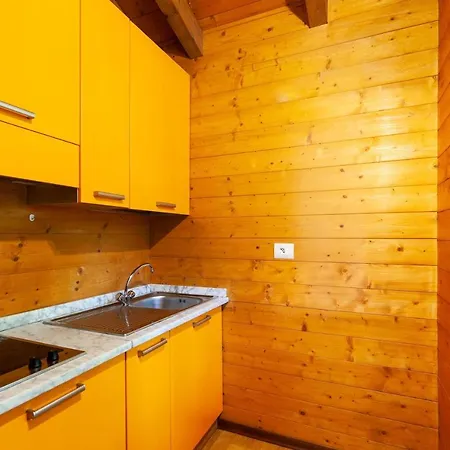 Holiday home Villaggio Anemone - Castagno *