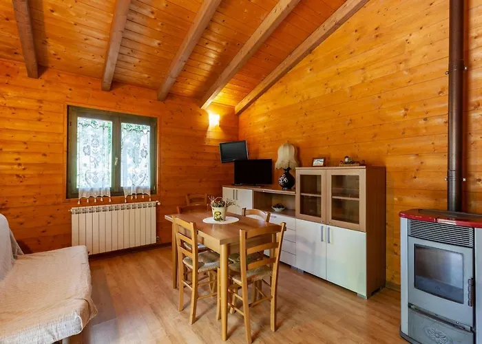 別荘 Villaggio Anemone - Castagno *